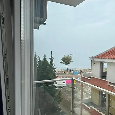 Apartment Holiday *